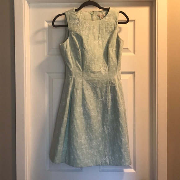 Dress - Picture 1 of 2